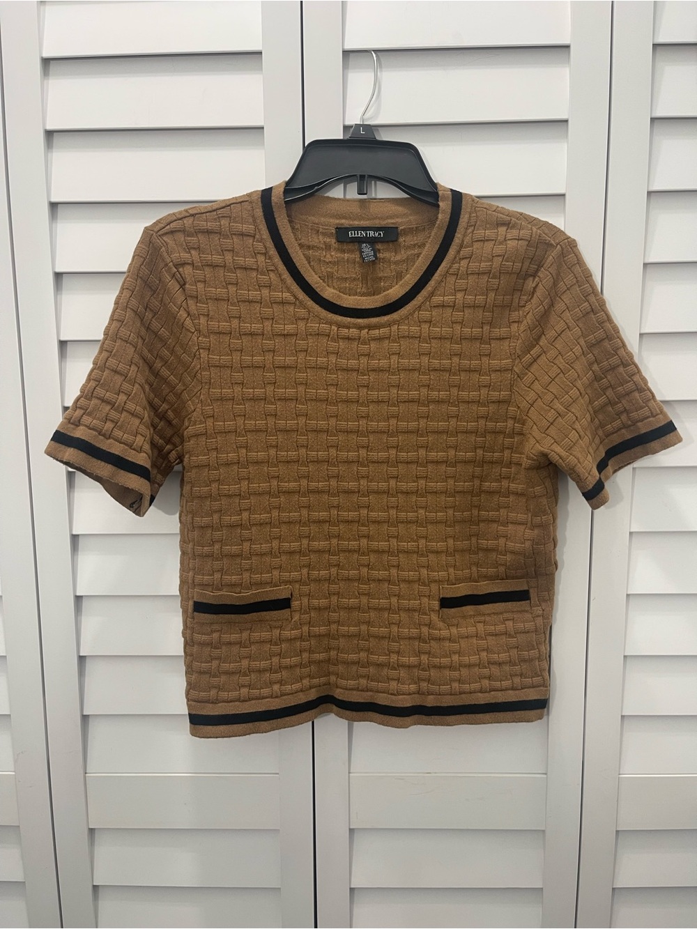 Ellen Tracy Brown Knit Short-Sleeve Top with Black Trim
